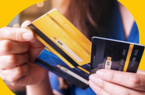 Vụ nợ 8,5 triệu bị tính lãi hơn 8,8 tỷ: Những điều cần biết khi dùng thẻ tín dụng