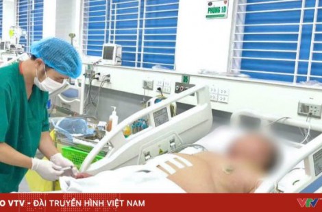 Xương cá dài 4cm đâm thủng ruột non