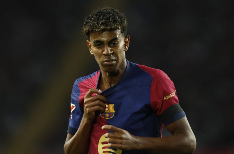 Yamal bị loại sốc sát giờ thi đấu, Barcelona thua cay đắng Real Sociedad