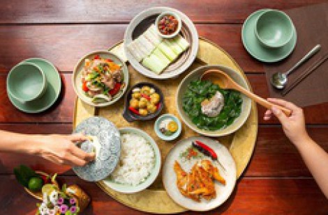 Ẩm thực Việt Nam ngon thứ 4 thế giới, bất ngờ với vị trí số 1