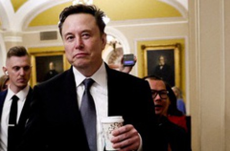 Đảng Cộng hòa khẩu chiến với ông Musk về siêu dự luật