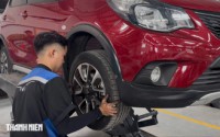 Ô tô hỏng một lốp, có phải thay cả cặp?