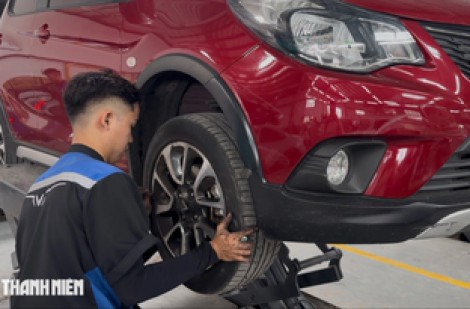 Ô tô hỏng một lốp, có phải thay cả cặp?