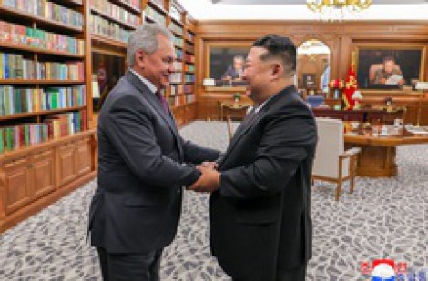 Ông Kim Jong-un tái khẳng định 'ủng hộ vô điều kiện' Nga