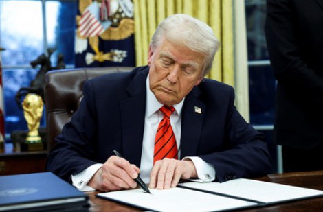 Ông Trump ký sắc lệnh áp thuế 25% lên thép, nhôm nhập khẩu, không có ngoại lệ