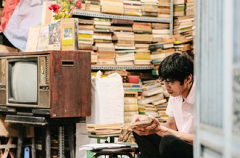 Ông chủ trẻ ‘dám bán sách – dám tử tế’